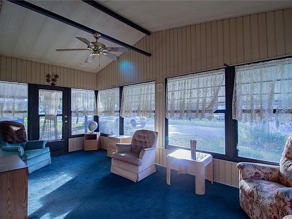 5th image of 434 Skyline Dr E