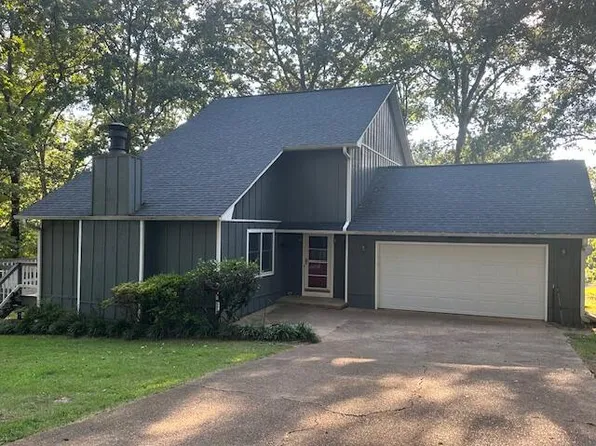 1580 Betty Jean St, Batesville, AR 72501