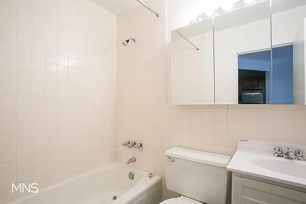 Rented by MNS Marketing | media 18