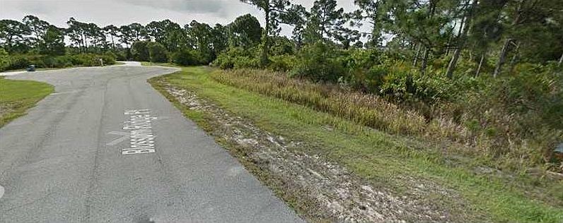 2nd image of 4731 Blossom Ridge Pl