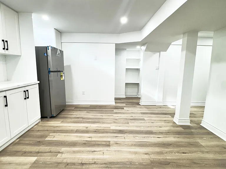 4 Campview St — Photo 11