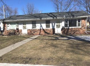 203 Jan Dr, Manteno, IL 60950