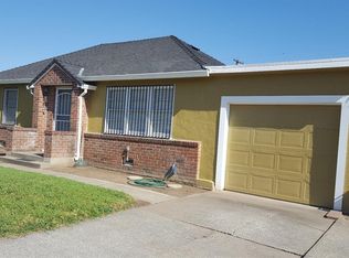 2416 E Flora St, Stockton, CA