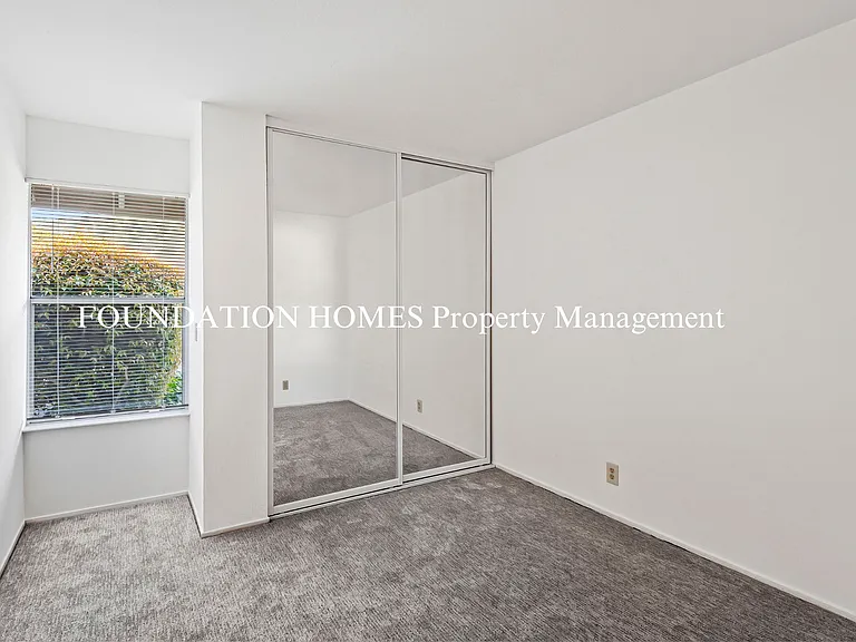 158 Roundtree Blvd — Photo 8