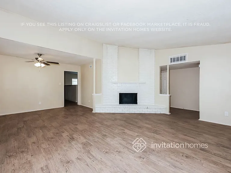 656 Priscilla Ln — Photo 4