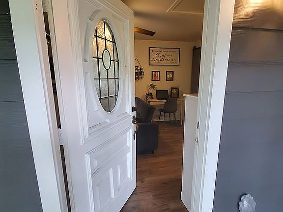 TINY HOUSE ENTRY