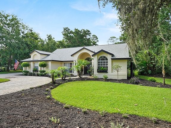 4th image of 156 Holly Hill Ct