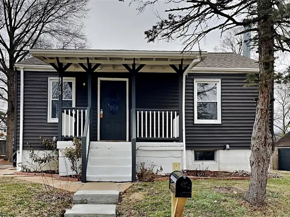 9715 McDowell Pl, Saint Louis, MO 63114