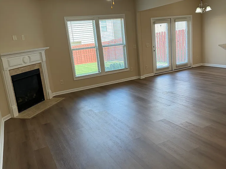 4925 Ducote Trl — Photo 29