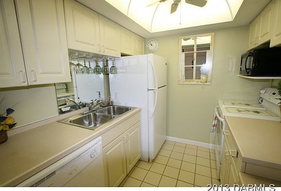 2nd image of 2800 N Ocean Shore Blvd #11