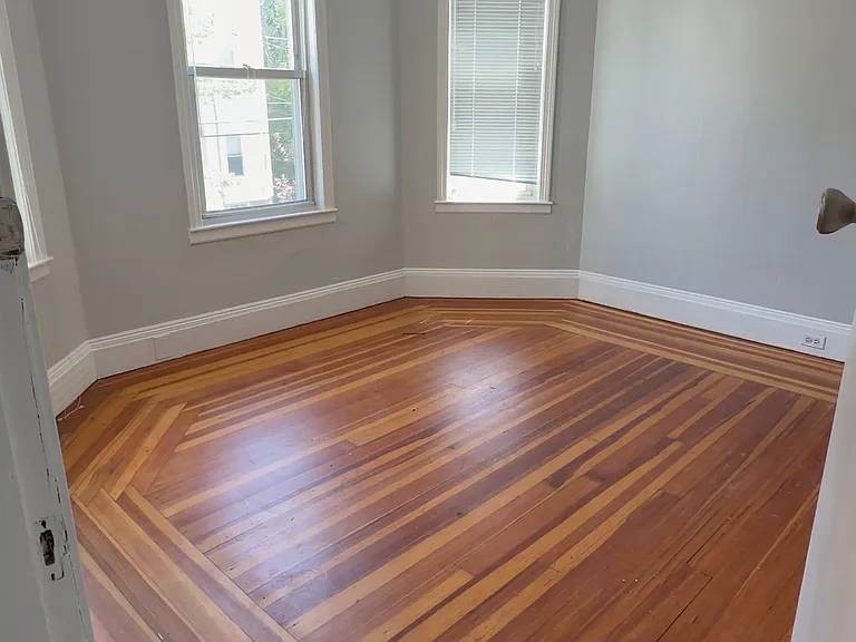 14 Belknap St #2 — Photo 3