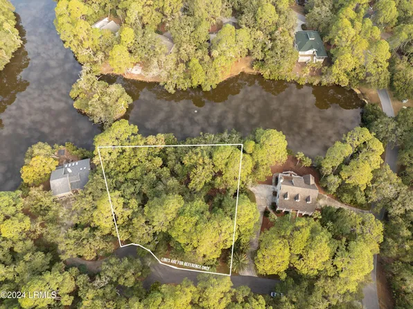 2 Royal Tern Cv, Saint Helena Island, SC 29920