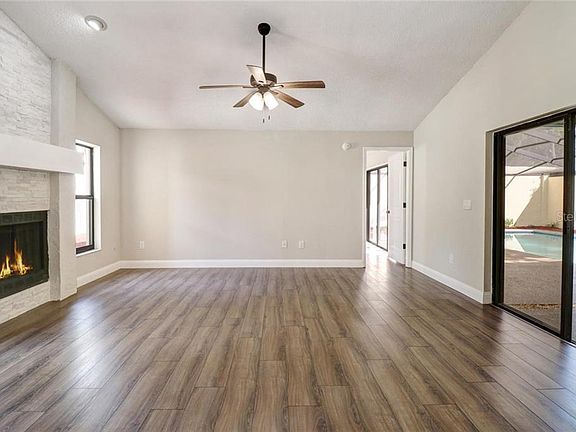 4th image of 13534 Avista Dr