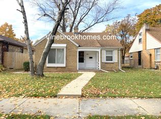 5111 N 67th St, Milwaukee, WI 53218