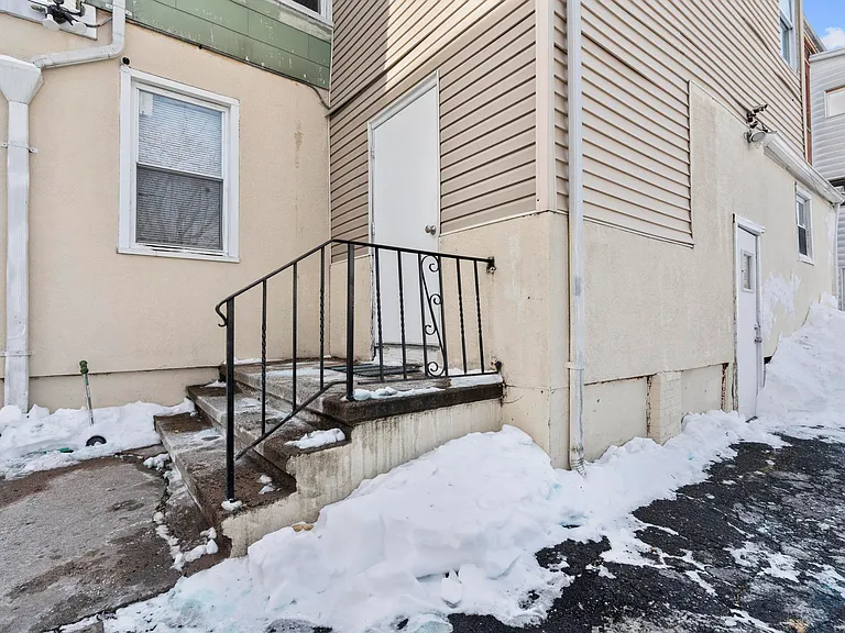 313 High St — Photo 22