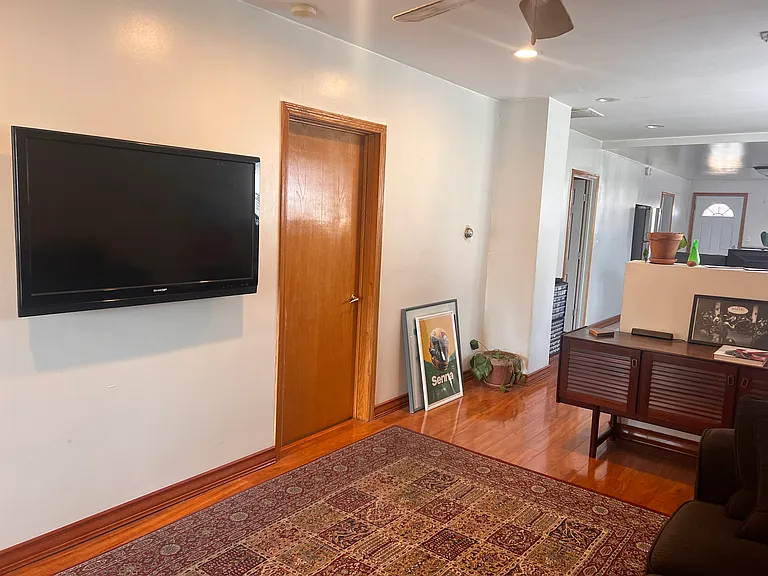 3041 S Lowe Ave #2 — Photo 14