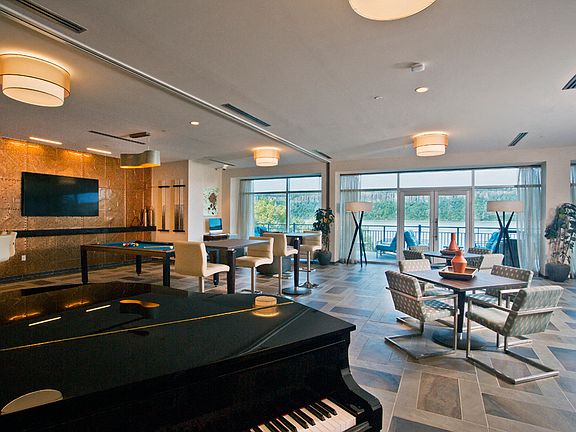 The Club Lounge at River Tides