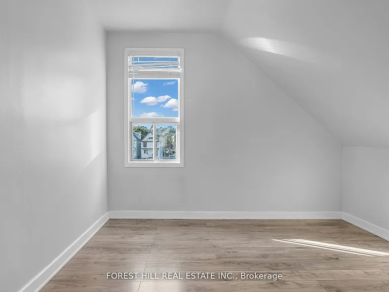 22 Harvey St — Photo 40