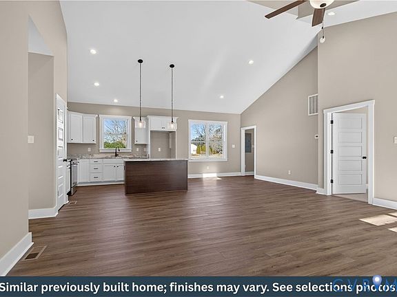 3rd image of LOT 4 Francisco Rd