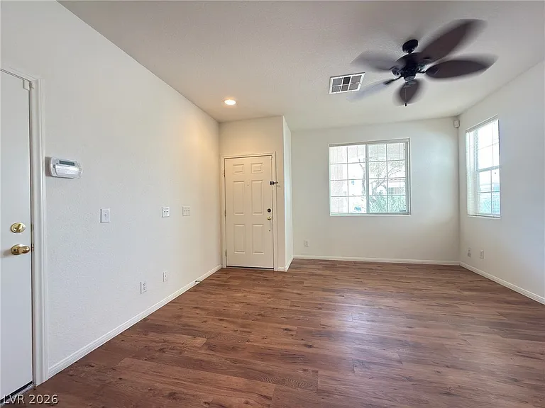 10154 Sunshine Village Pl — Photo 6