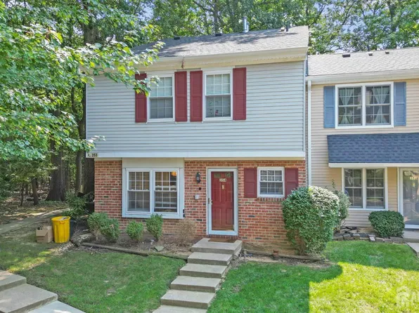 354 N McDowell Dr, East Brunswick, NJ 08816