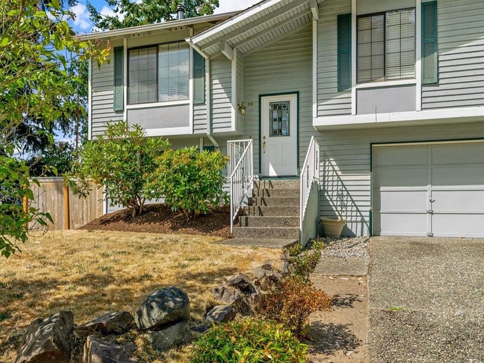 1st image of 2413 124th Pl NE