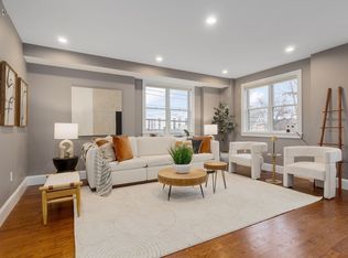 198 California St #1, Newton, MA 02458