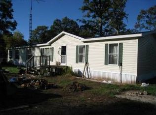 816 E James St, White Cloud, MI 49349