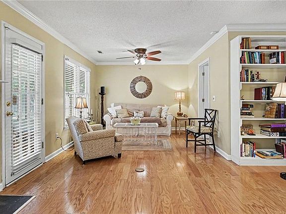 4th image of 5520 Cornerstaff Dr