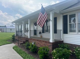 803 Quillen Ave, Fountain Inn, SC 29644