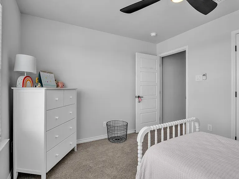 2726 Shirley Dr — Photo 31