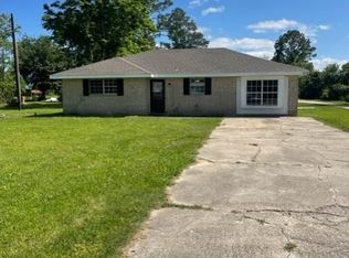 976 Goodrich Rd, Sulphur, LA 70665