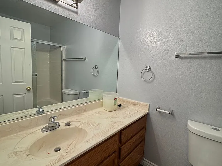 2454 E Saguaro Dr — Photo 21