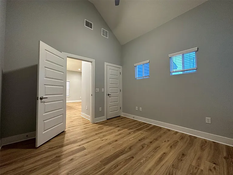 6014 Fairway St — Photo 5