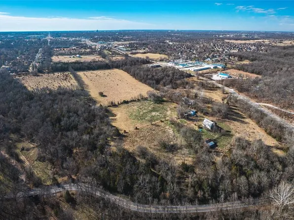 4260 N State Highway H, Springfield, MO 65803