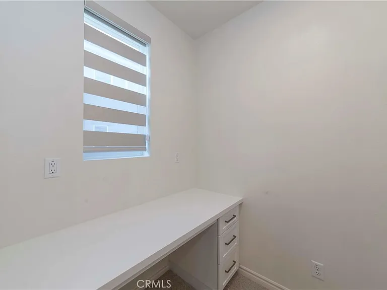 11502 Artesia — Photo 19