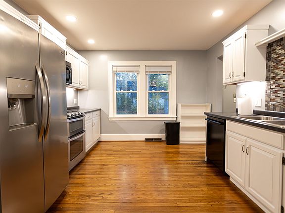 5th image of 306 Tonti St