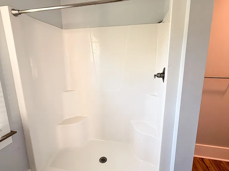 105 Georgia Bell St — Photo 16
