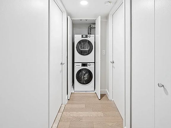 5th image of 130 W 15th St APT 6H