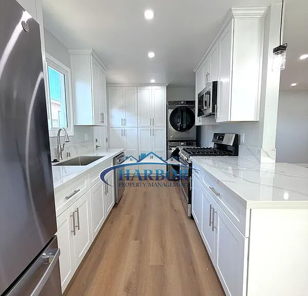 23819 Pennsylvania Ave — Photo 6