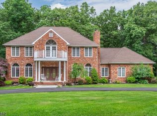 27 N Ridge Rd, Denville, NJ 07834