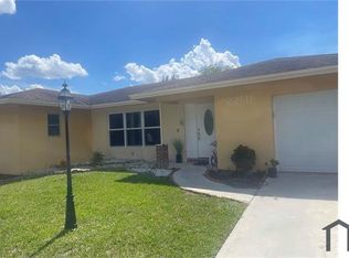 22141 Aquila St, Boca Raton, FL 33428