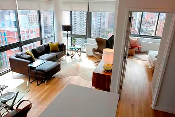 Rented by PWV Acquisitions | media 15