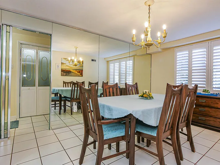 100 S Richards Ave #1 — Photo 8