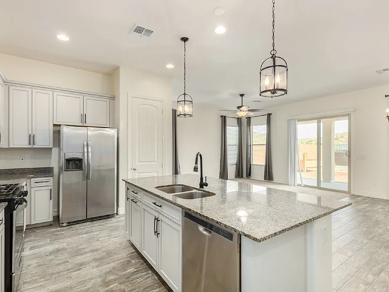 8833 S 167th Ln — Photo 10