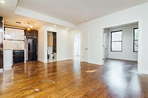 Rented by Nooklyn NYC LLC | media 66