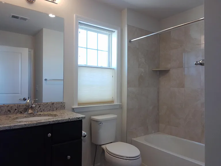 1701 Evans Ln — Photo 13
