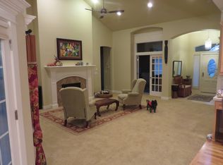 3020 Wintercreek Dr, Eugene, OR 97405