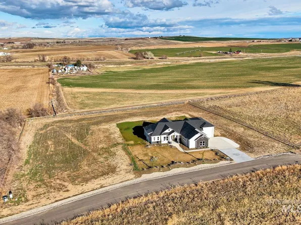 31838 Dot Ln, Parma, ID 83660