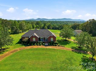 2950 Pearidge Rd, Bostic, NC 28018